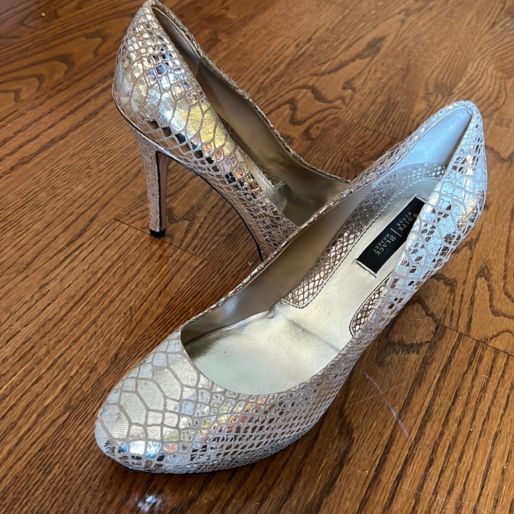 WHBM silver faux snakeskin platform heels - size 8.5